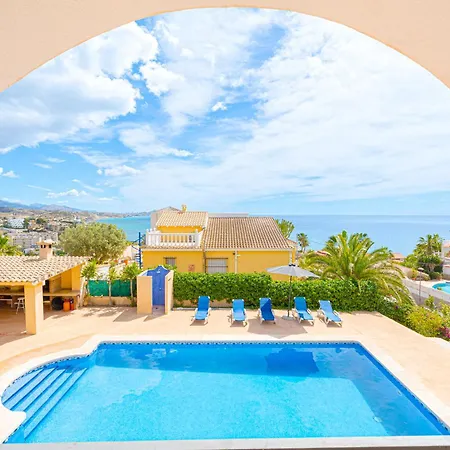 Dolores Perfect For Holidays * El Campello